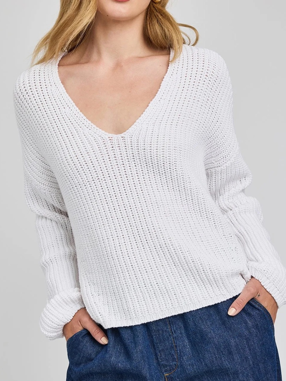 Gentle Fawn White V-Neck Knit Sweater - Spencer